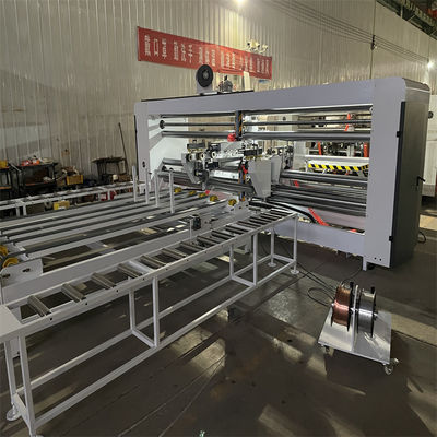 Máquina de coser semiautomática de doble articulación para coser cajas de cartón y cartón