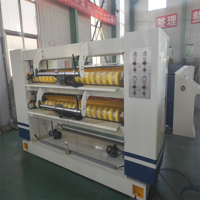 Máquina automática de cortar cartón NC para la producción de cartón corrugado de doble capa