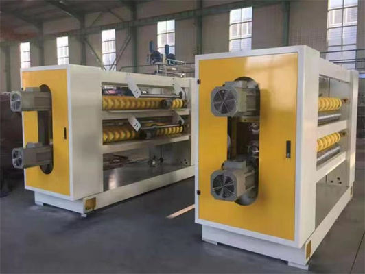 Máquina automática de corte Nc de alta velocidad para la fabricación de cartón corrugado