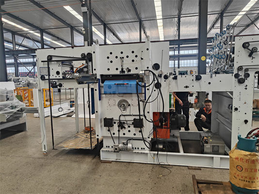 Máquina para cortar y descascar cartón corrugado en las tiendas de materiales de construcción