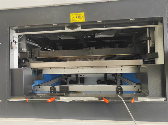 Máquina de corte por matrices rotativas de cartón corrugado de 550*500 mm para cortes suaves y precisos