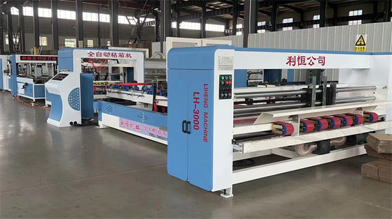 Máquina de pegado automático de cartón corrugado con accionamiento eléctrico