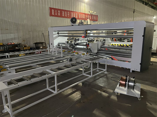 Máquina de coser de cajas de cartón servo de dos piezas semiautomática para diferentes tamaños de cajas