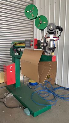 Máquina de costura de cartón ondulado semiautomática de 600 kg de capacidad para una larga vida útil