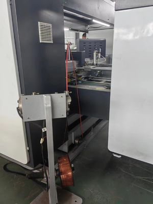 Máquina de adhesivo automática para cartones de bebidas