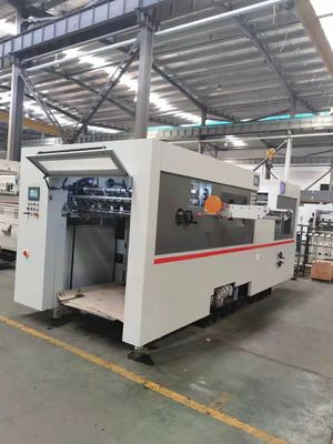 Máquina de corte por matrices de tipo plano para cortar cartón de cartón corrugado