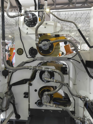 Máquina automática de fabricación de cartón ondulado de una sola cara