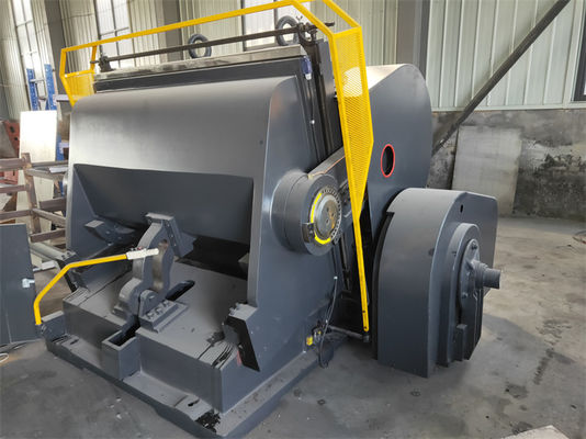 2000*2500*1930mm Máquina semiautomática de crecimiento y corte de piezas para el beneficio