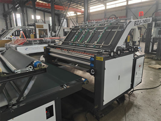 Máquina de laminado servo semiautomática para la laminación rápida de carillas en el procesamiento de cartón
