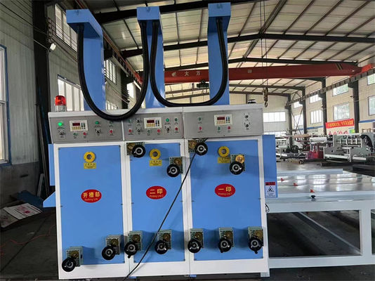 Cadenas de alimentación 2 Impresión a color Máquina de ranura para la producción de cartón corrugado