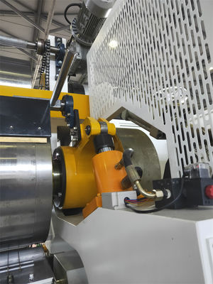 Línea de cartón corrugado automática de una sola cara para la máquina de cajas de embalaje