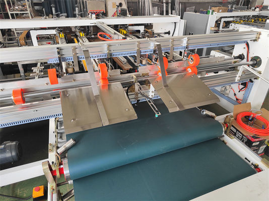 Máquina de pegamento de carpetas de doble pieza semiautomática de alta velocidad para tiendas de cartón
