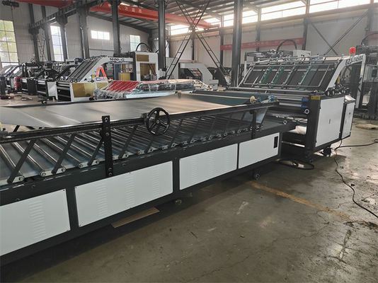 Caja de impresión de ranuras de corte a presión de cola laminador de flauta con funciones y características