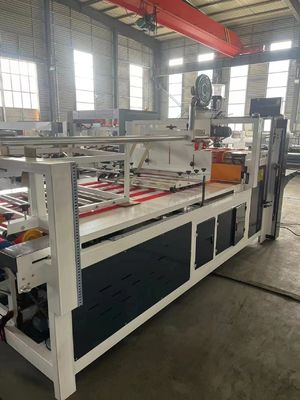 Máquina de pegamento de carpetas para plegado y pegado de dos piezas de tamaño pequeño 5500 KG de tensión 380v