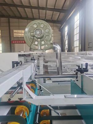 Min Dimensiones del cartón de despliegue 600 * 300mm Semi automático dos piezas de carpeta de pegamento