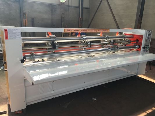 Máquina de moldeado de papel automática completa NC computadora delgada de cuchillo Slitter Scorer máquinas