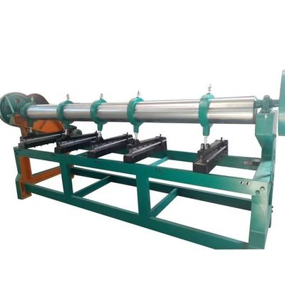 Cuatro enlaces Slitter Scorer / 500 KG Corneres de cartón corrugado Slotter con materiales
