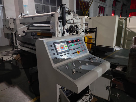 Diseño Semiautomático de 2 capas de cartón corrugado de una sola cara de la línea de producción de la máquina 380V