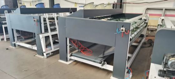 Máquina para apilar cartón ondulado con equipo de hervir/cortar/pegar con pegamento
