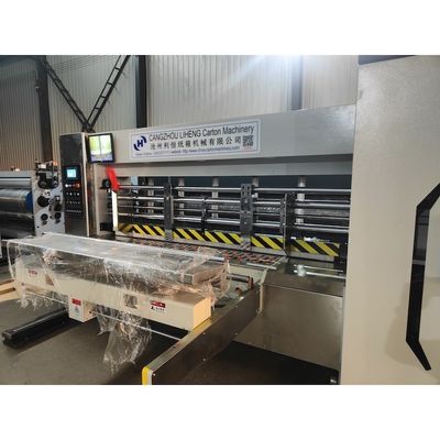 Máquina de corte a presión para la producción de cajas de cartón corrugado