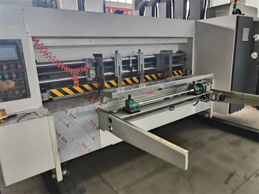 Máquina de corte por matrices de cartón corrugado de alta velocidad para el mercado