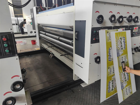 Máquina de corte por matrices de cartón corrugado de alta velocidad para el mercado