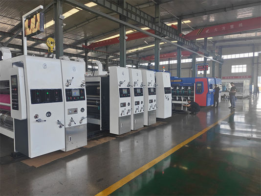 Máquina automática de impresión y corte para la impresión de cajas de cartón corrugado