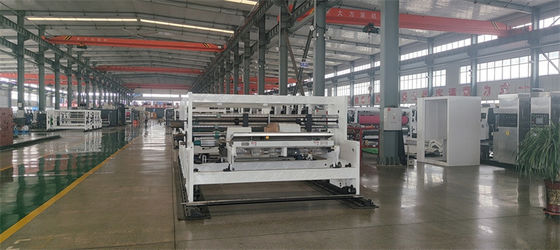 Máquina de moldeado de papel Máquina de impresión flexo con voltaje de 380V y control perfecto